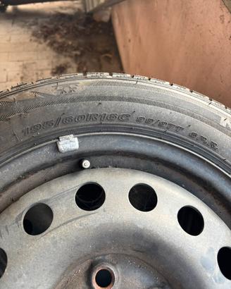 Gomme invernali + cerchi ferro