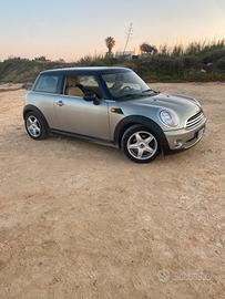 Mini Cooper 1.6 120 cv