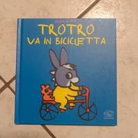 TroTro va in bicicletta