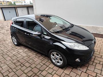 Ford Fiesta 1.6 TDCi 95CV 5 porte Titanium