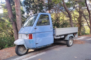 APE Piaggio TM p 703