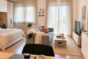 Ampio monolocale con balcone a Luino