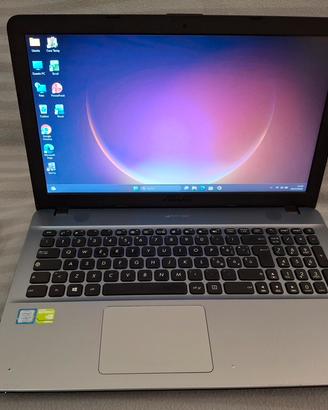 PC PORTATILE ASUS I7 7TH, 12GB RAM, 240GB SSD