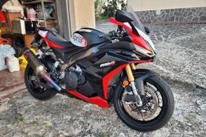 rsv4 1100 