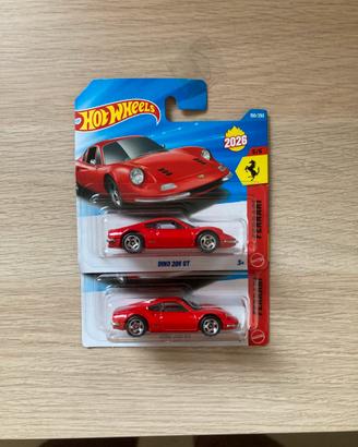 Hot Wheels Ferrari Dino 206 GT x 2