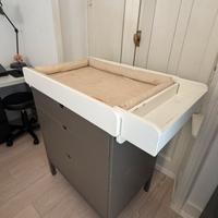 Cassettiera fasciatoio baby stokke