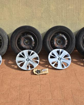 Set Ruote 15" Clio Sandero Captur Note 4x100