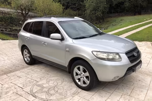 Suv Santa Fe 4wd, 7 posti, motore con 60000 km