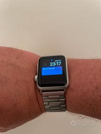 Apple Watch serie 1 - batteria da sostituire
