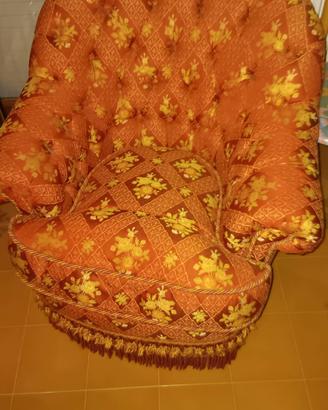 Coppia poltrone vintage tappezzate classico