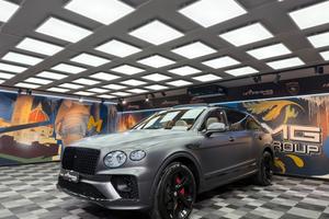 Bentley Bentayga V8 Azure (042)