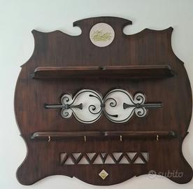 Piattaia da parete in legno massello