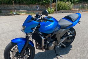 KAWASAKI Z750