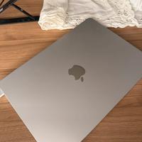 Macbook Air 13” M2 Argento - CONDIZIONI DA VETRINA