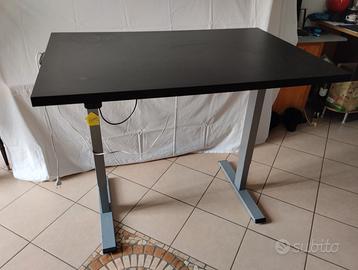 scrivania tavolo IKEA