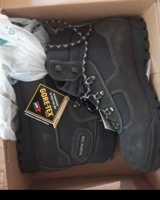 scarpe da trekking GORETEX  N42