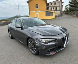 Alfa Romeo Giulia 2.2 Turbodiesel 150 CV Super