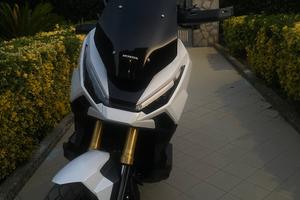 Honda X-ADV 750 - 2025 (35kw solo a libretto)
