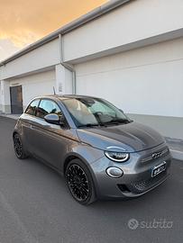 Fiat 500e 42Kw Icon