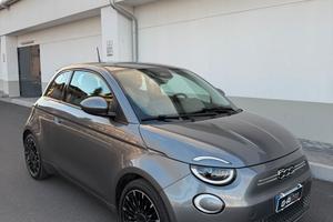 Fiat 500e 42Kw Icon