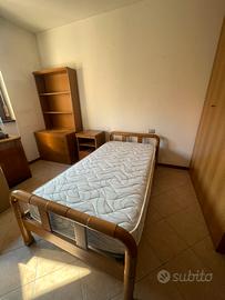 Arredamento camera completo (anche separatamente)