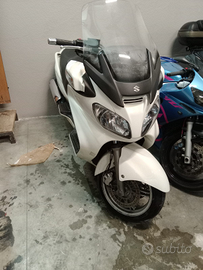 Burgman 650 executive