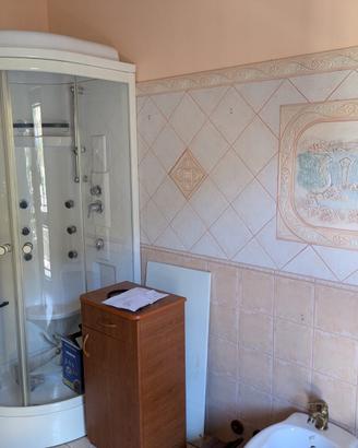 doccia idromassaggio completa