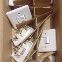 INTERRUTTORI E PRESE VETO VINTAGE