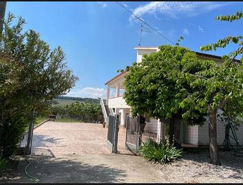 Vendita villa con terreno
