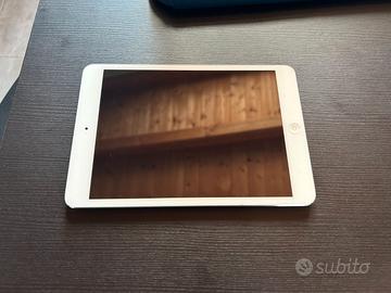 Ipad mini 1 + tastiera logitech