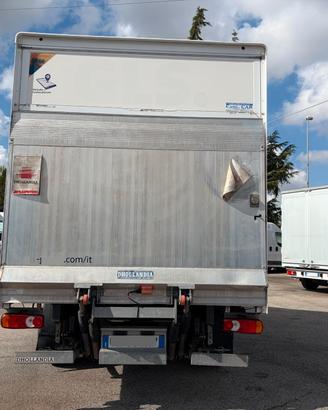 Peugeot Boxer 335 2.2 BlueHDi 165 S&S Cabinato CON