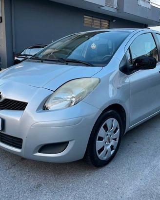 Toyota Yaris 1.4 d-4d c vsc+trc 5p