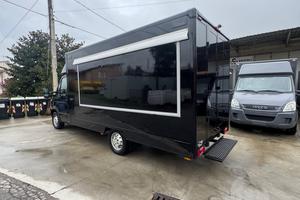 Autonegozio Pizzeria Ambulante Street Food Truck