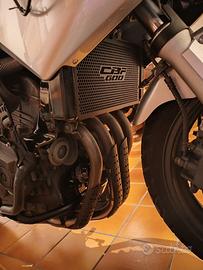 HONDA CBF 600 - griglia radiatore 