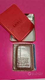 Portafoglio carte Levi's in pelle e jeans