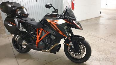 KTM 1290 Super Duke - 2020