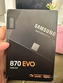 Hard Disk Samsung 870 EVO 500 Gb stato solido