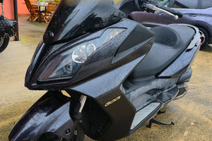 Kymco Downtown 300i