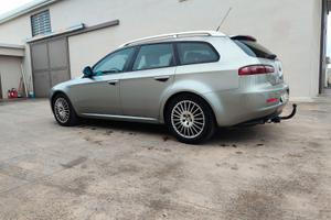 Alfa romeo 159