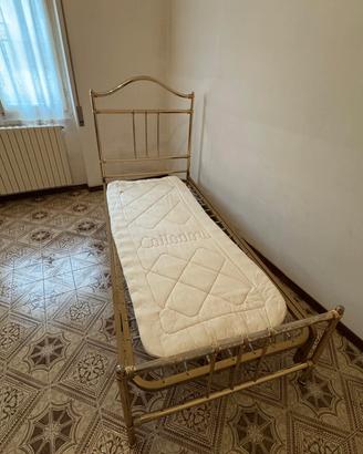 Letto singolo Cattadori in ottone bagno oro