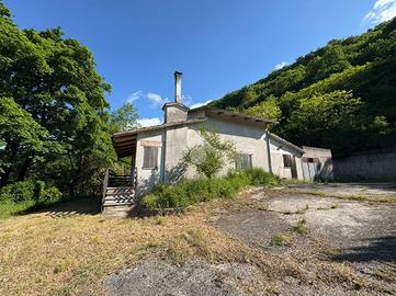 CASA INDIPENDENTE A CANTIANO