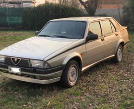 Alfa romeo 75 - 1988