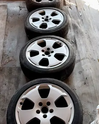 Set 4 cerchi in lega originali Audi A3 8P – 17”