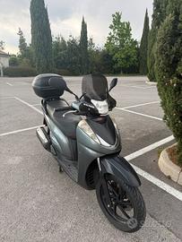 Honda sh 300 2008