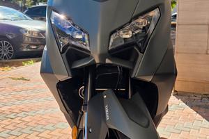 T MAX 2026 Tech Kamo