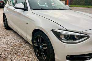 Bmw 118 118d 5p. Sport