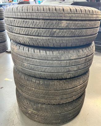 Gomme usate 215/60r17 C Continental