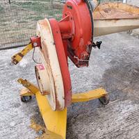 Mulino per cereali a cardano