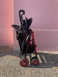 Passeggino leggero con monomanico