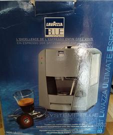 Macchinetta a capsule LAVAZZA BLUE usata 4/5 volte